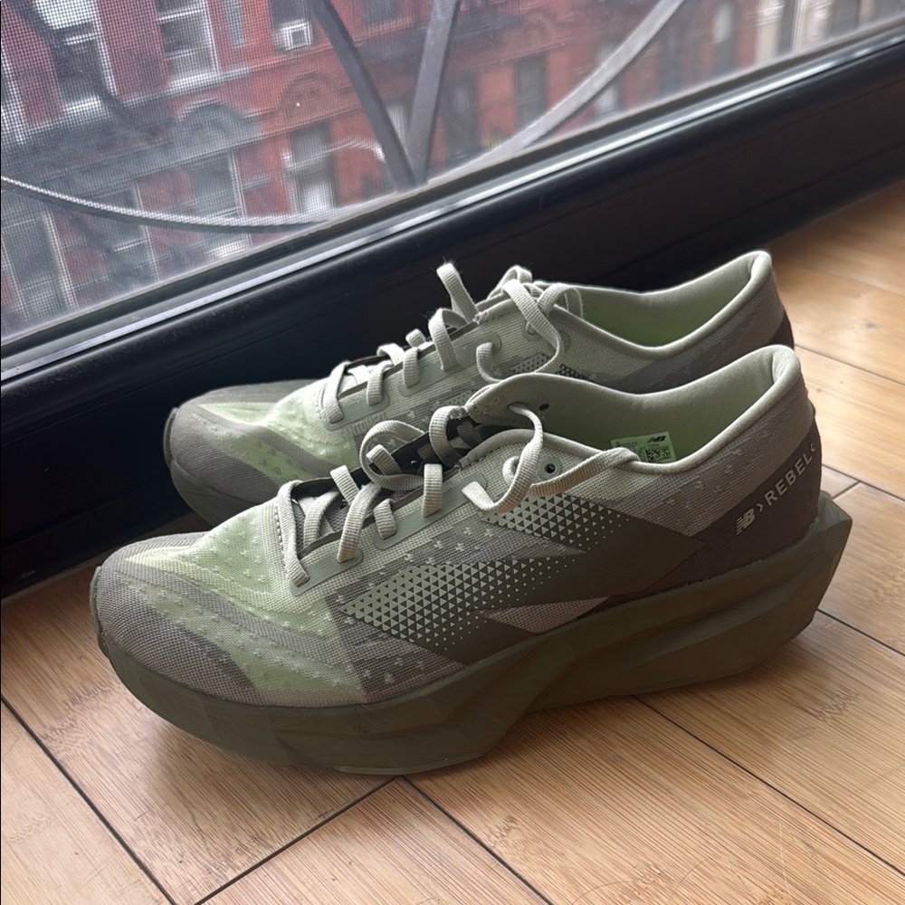 New Balance Women's Green Running Shoes